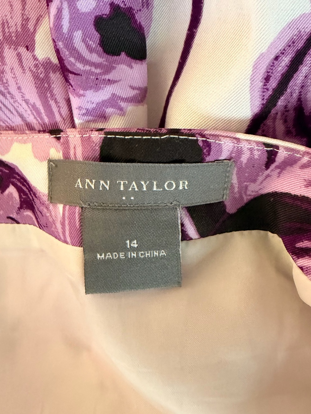 Ann Taylor Purple Floral Pleated Mini Skirt Size 14 EUC - Picture 4 of 6
